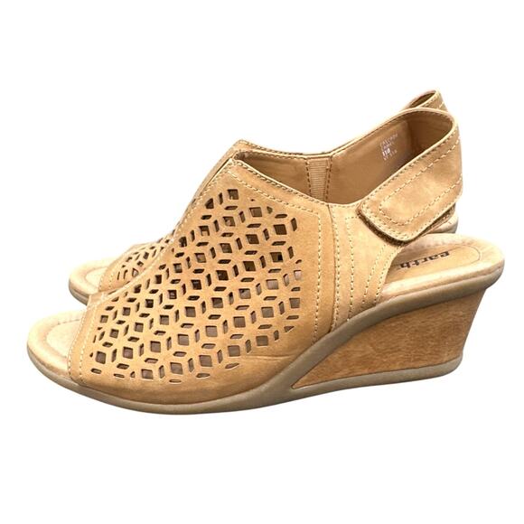 Earth Leather Wedge Sandals 11B Cascade Die Cut Boho Hook & Loop Travel Vacation - Picture 6 of 10